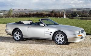 Aston Martin Virage Volante